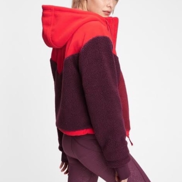 GAP Fit Red Purple Colorblock Hooded Sherpa Fleece Cropped Jacket Petite - Picture 5 of 11